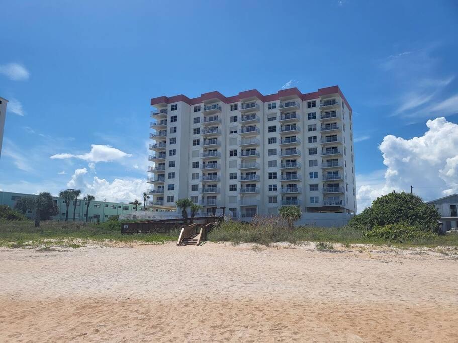 Updated Oceanfront Condo! Come Relax By The Sea! Ormond Beach Exterior photo